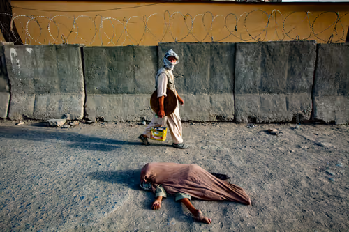 Item #5606426941725502535038272761259107725542531596447892324367451115551388073985 Media