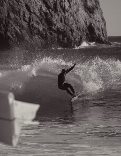 Item #70752512074221398135283330563893228865636439964240069417806288700324821598209 Media