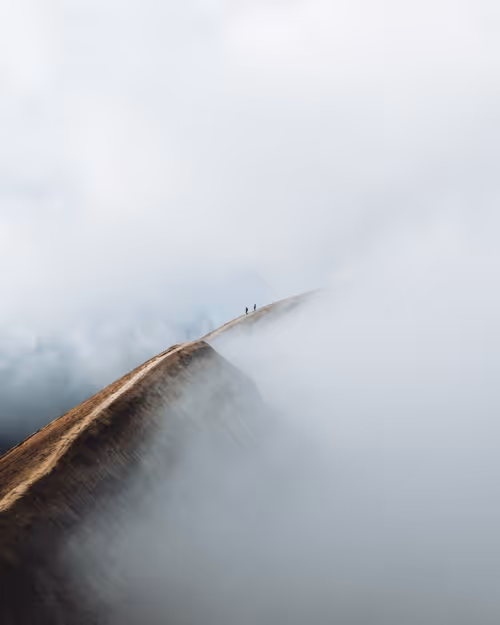 Item #1681200608944986882710212351087985927498901891912841592381619108943878946817 Media