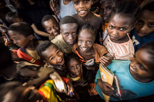 Item #50027882237522295676960542276708360859068113986169674979910833944888120180737 Media