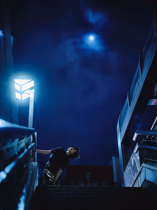 Item #46538335709311077074621049322765528814186451985832630137087804193539883008001 Media