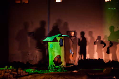 Item #5606426941725502535038272761259107725542531596447892324367451154034295046145 Media