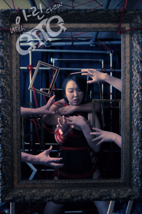 Item #81845904068280415133574874737974086080714412821319620478960123231581060988929 Media