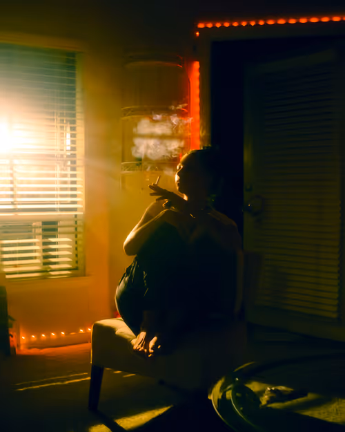 Item #8957903854141122346925135740585576976148783334383381745277240536352597999617 Media