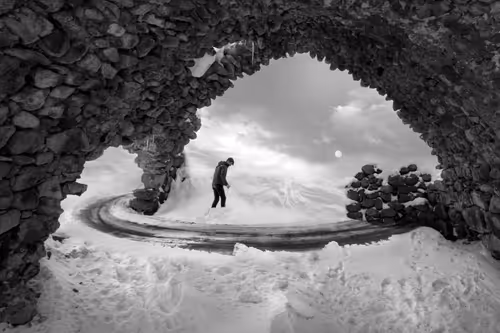 Item #73363223370355250909196244140857466626496998110185198638772903915830867132417 Media