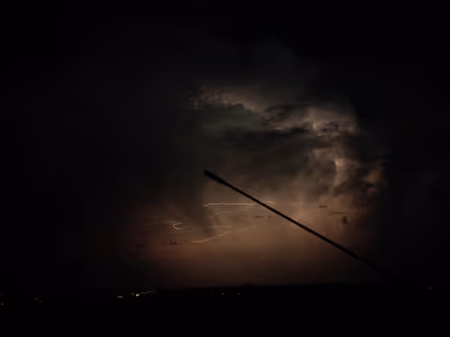 Item #66986805540812077798034480199929320833046015075077578099897003003381924495361 Media