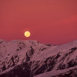 Moonset Luno