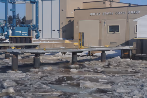 Item #77583281568737235436217946850455306889185240163730885588302184206488553127937 Media