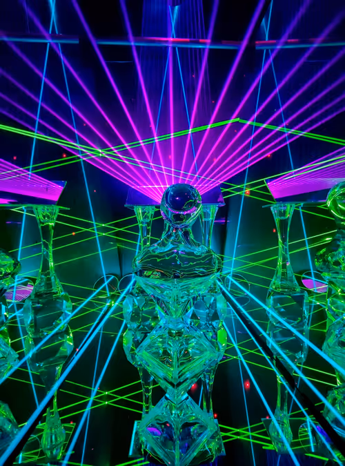 Item #96411404270411630011805465829937472202791055188445154106171930253503043207178 Media