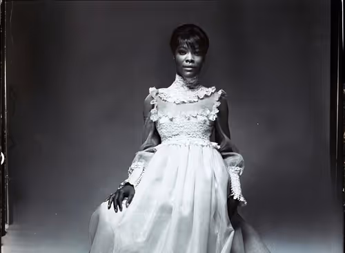 Item #16277767655508419643623598955708982098079998799523435362092439009028799987713 Media