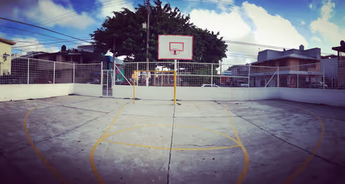 Item #32950900541074688019941179761660279688848553733738145877252428355210213064705 Media