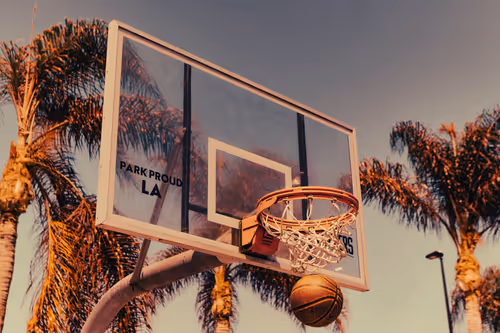 Item #102940333982406916741788290605586122935869153041698205063825610405627035648001 Media