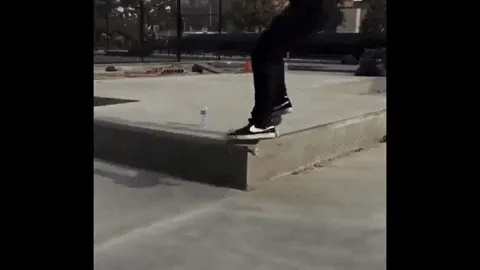 Item #21323097344883849654448628108505436225969268415163286467459733210868389773313 Media