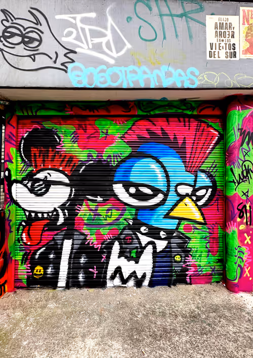 Item #26716498114247173275683441522055700927899459269524813247445866696318994350081 Media