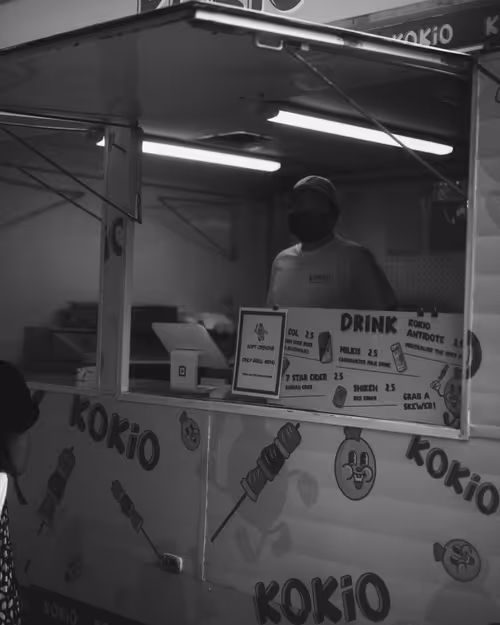 Item #23313793588102154391738159976761163979595647759939380830015107134582052356097 Media