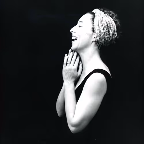 Item #78614967916850878758896281278088562819031429561597845143063368011303828324353 Media