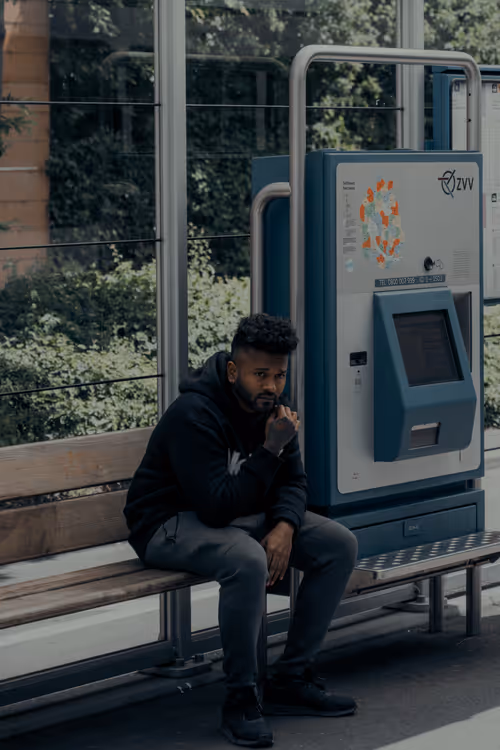 Item #74875889141145645292753782198545527001710615385351102791311981750617919979521 Media