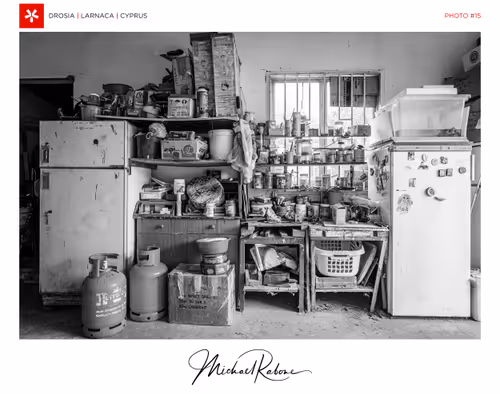 Item #29314157866463614573355053931398882925484977285626546525081320726350123761665 Media