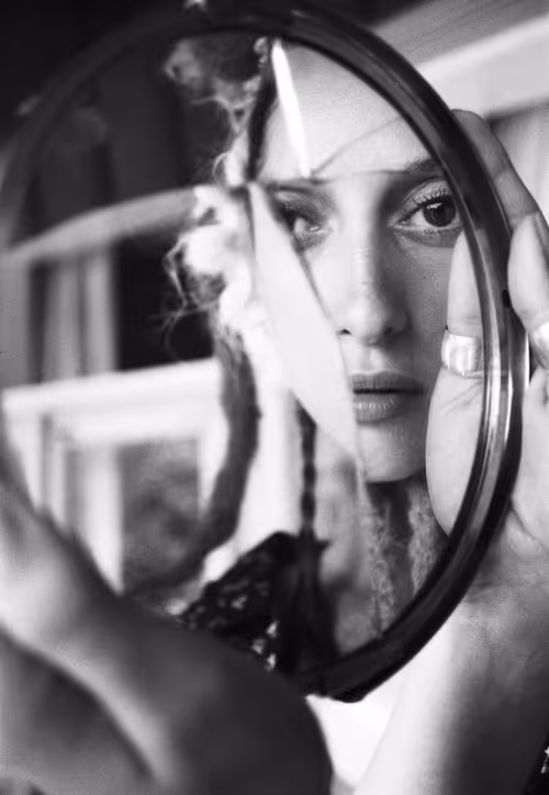 Item #80429871025811185059637884652673309792751753756700706488218533983129297747984 Media