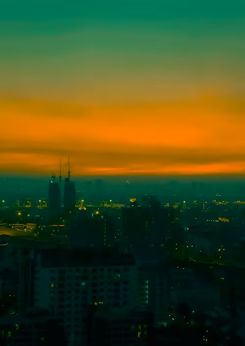 Item #28186682013086897454109174567472739580569838000863011525009100625180520087553 Media