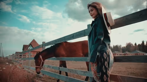 Item #33486184159285846115667591958791800149064678355360457612530911779199226216449 Media