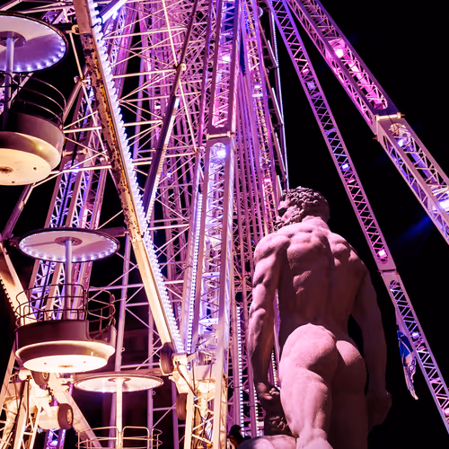 Item #719028875659050273899662752606594885838395527836485940580690544755564609537 Media