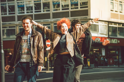 Item #43510673518865722071852974140045267227377703684742026118678099359473942396929 Media