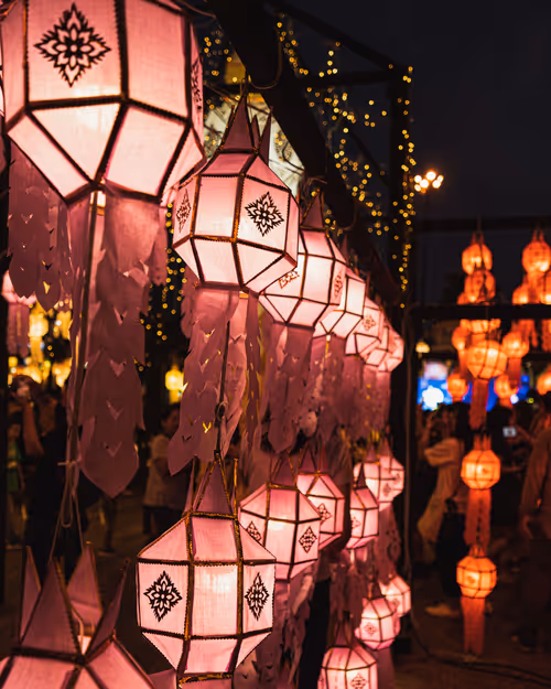 Item #94182127444337811062350356802645001228513611813568193112729855438405469470721 Media