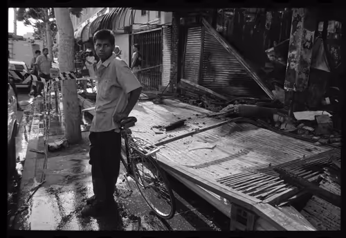 Item #92944060732368966215295016387630966585309105255455706870205160038153454616577 Media