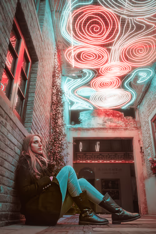 Item #82381014622499112345296957645322786313022492150887205816299328020373124939777 Media