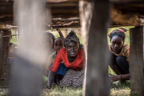 Item #50027882237522295676960542276708360859068113986169674979910833956982748086273 Media