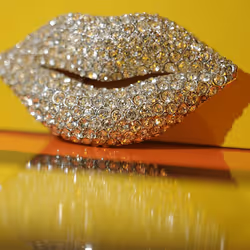 Kiss
