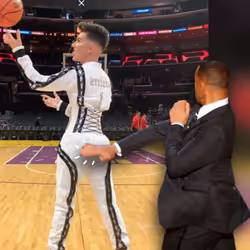 Bounce that booty like a basketball