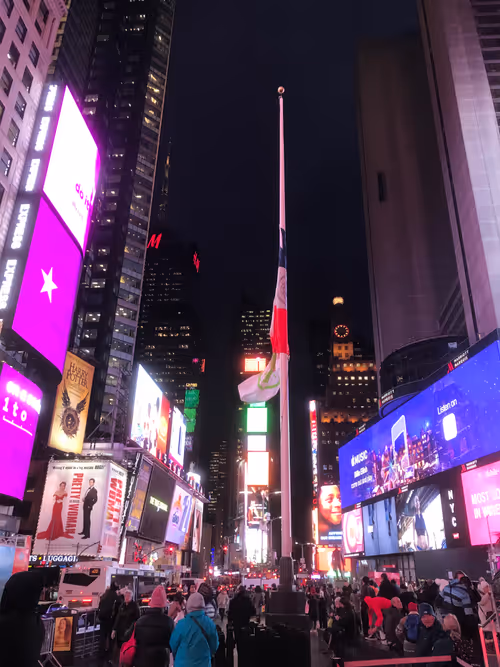 Item #104745816527983950213760551067399920911286910792785453848752361388510650826753 Media