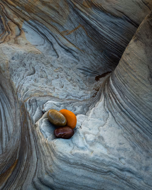 Item #92025450797269199699519638407999947828010124563072321716364901922140328034305 Media