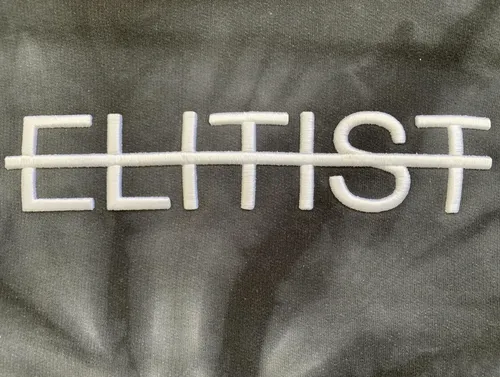 Item #46402883941684582537293317625451499921335764511019511652350571631382875865089 Media