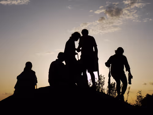 Item #105322358618701185533743754469895824107639028648078310589264470350941783064577 Media