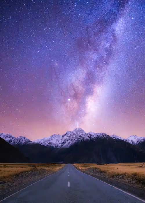 Item #98745491564379547554924435713421898077677728399868739538264606791954719571969 Media