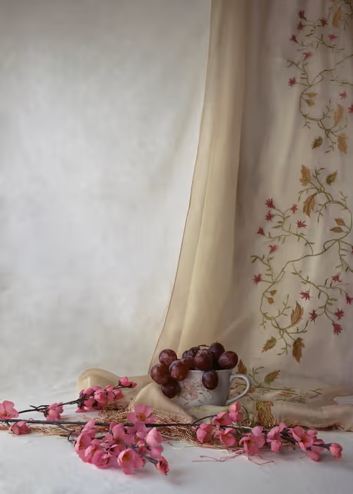 Item #65944253536368355183911176493195225270451461120377666666009501294853644877825 Media