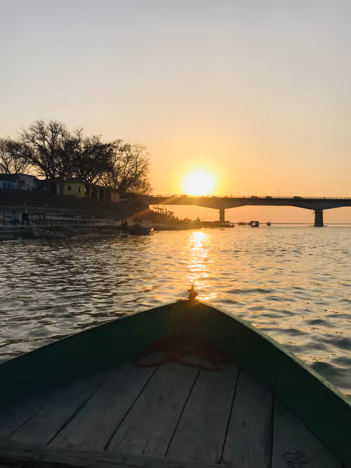 Item #21120440867820886719092119738718002127506319850602290917909946563546270662657 Media