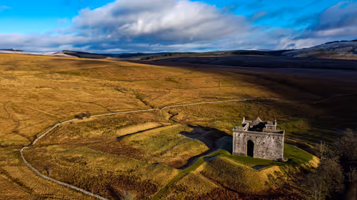 Item #63696860322879532950422636248045700974445885945239296243379094234184638529546 Media