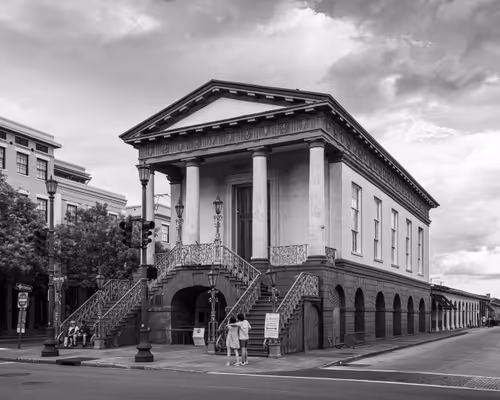 Item #10691109686083431502166818963425883962656955232587770388242978709694501093377 Media