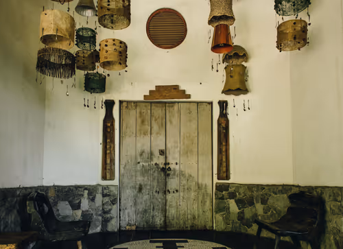 Item #35789781661993386733084734254910777267246199901164676810473341272338802409473 Media