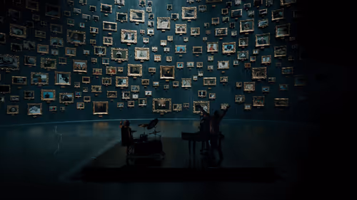 Item #592699729192267384521506861067628452160838480315371124961730368719235842049 Media