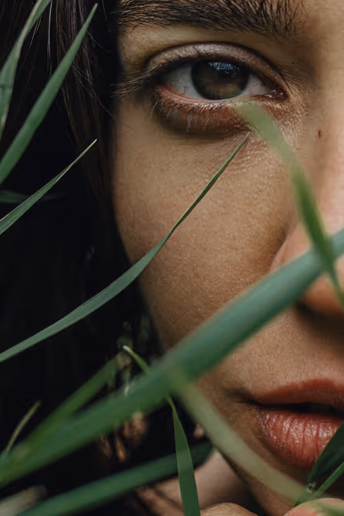 Item #109447972609685372114620173832408534157171490845755984641052225694017030979585 Media