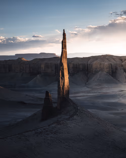 Item #104903103647378750346331157593817970478095546914968786711223283866903313907713 Media