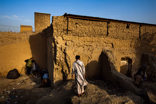 Item #5606426941725502535038272761259107725542531596447892324367451102357248540673 Media