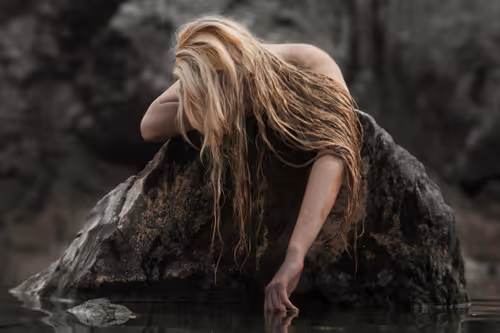 Item #77796582538637659253080515519361525842477380257073021786458905083210178232321 Media