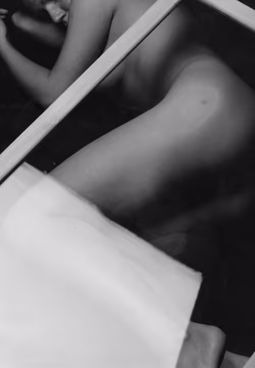 Item #85913522489887983498851657875369250681175468026572885378089047708125762682881 Media