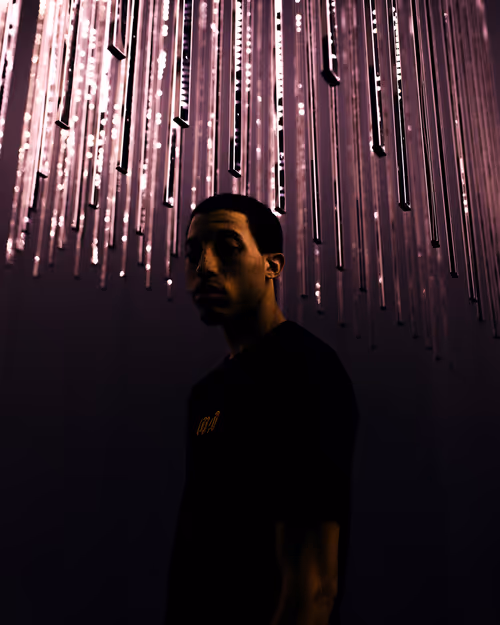 Item #36045632847233022264095028712111314978110877822794841841434272771847783186433 Media